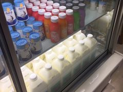 -一鸣真鲜奶吧(万地店)