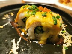 炙烤三文鱼芝士寿司-Mr·Fish鱼鲜生海鲜放题(银泰in99店)