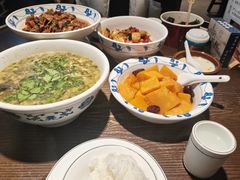 -八碗湘长沙市井菜(坡子街店)