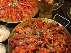 -何师烧烤Pro ·江湖川菜·小龙虾·精酿(太古里旗舰店)