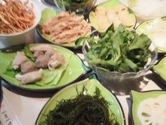 -一叶一世界·素食餐厅(锦华万达店)