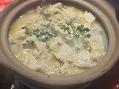 -魏铭鱼头捞饭(晋阳路店)