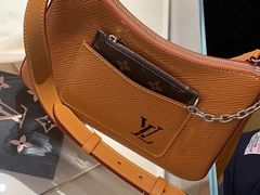 -LV路易威登(德基广场店)