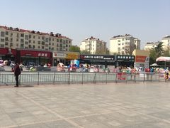-利群海琴购物广场(商丘路店)