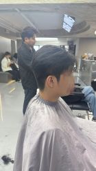 -宫铭烫发染发接发店