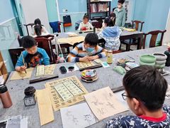 -昂立少儿成长中心(浦东蓝村路地铁站校区)