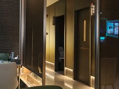 -云领御 • 影院式SPA足道(俊发广场店)