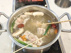 -逸山伍自转小火锅(纺织品店)