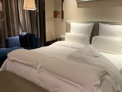 -广州白云机场雅高铂尔曼大酒店