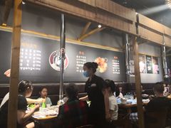 大堂-唯成•韩国炭火烤肉 유성고기