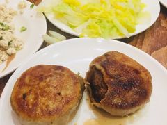-清真吴记门钉肉饼·喜多利