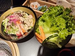 -山川小町·极番烧肉(新地假日广场店)