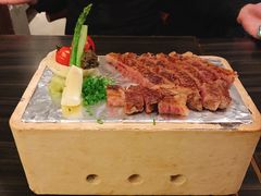 炭烤和牛-串鑫