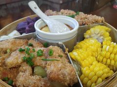 -黄桷树曹家私房菜(江与城店)