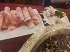 -山城年华老火锅(玉林店)
