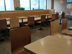 大堂-麦当劳(军博店)