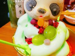 熊熊果院-炉小二铜锅牛蛙•川湘菜(三里屯店)