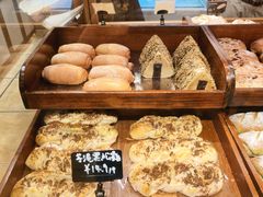 -小飞象面包公社(珠江路金鹰店)