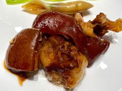 怡情热猪手-怡情荟•海鲜青岛菜(五四广场旗舰店)