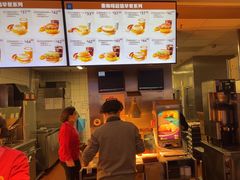 -麦当劳(西客站店)
