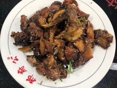 -雪野鱼头大王邢府公老店(雪野湖店)