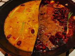 -朱光玉火锅馆(正弘城店)