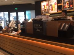 -星巴克臻选(华堂·新辰汇店)