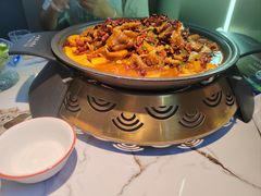 -徐记小怪兽肉蟹煲(中央大街店)