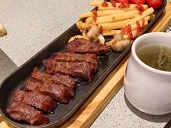 -万岁寿司(万国店)