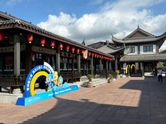 -慈城服务区-停车场
