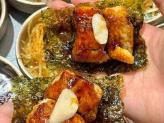 -围炉肉舍•炭烤活鳗•丹东海鲜烤肉(步行街店)