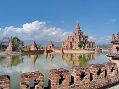 -一寨两国风景区