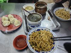 -高师傅特色米粉汤包(建设路店)