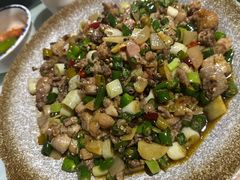双椒鸡-五七油焖大虾(合川总店)