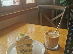 -In Cafe隐食研室