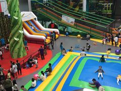 -蒙特利亲子乐园