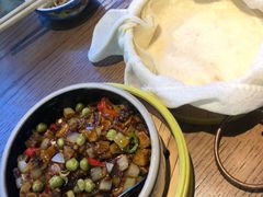 黑三剁配薄饼-雀舞云南菜(乐客城店)