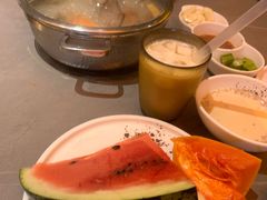 -黑金·寻焰自助百汇(中街店)