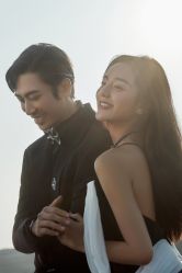 -莫兰迪婚纱摄影
