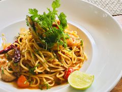 -Chom Cafe and Restaurant