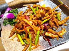 麻辣鱿鱼-冰川冷面·延边菜·炭烤串(观前店)