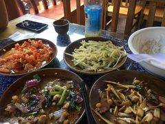 -苗湘食府(十年店)