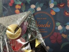 -VENCHI 闻绮(上海佛罗伦萨小镇店)