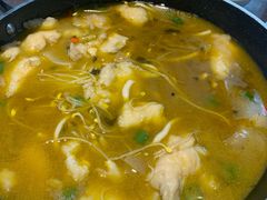 -有红鸡毛店·川菜(建设路店)