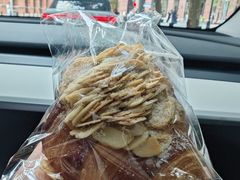 -潮一不贰·法式甜品·生日蛋糕·西式简餐(外滩店)