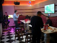 -米悦量贩式KTV(悦海新天地店)