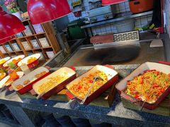 -大漠风炭火烤肉火锅自助餐厅(台山万达店)