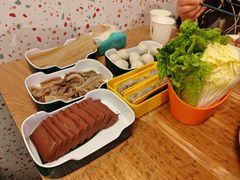 -菌小白火锅(时尚天河店)