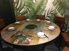 包厢-彩鹿·潮汕·鲜牛肉·自助火锅(伊电园店)