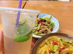 舂鸡爪-阿木舂记·特色小吃(平江路店)